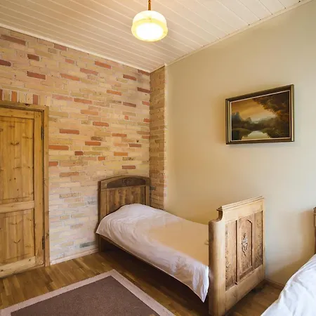 Pajusi Mõisa Külalistemaja Inn