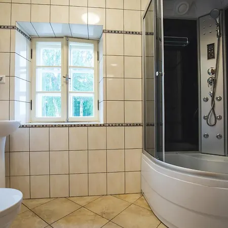 Pajusi Mõisa Külalistemaja *