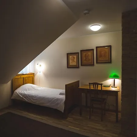 Inn Pajusi Mõisa Külalistemaja Poltsamaa