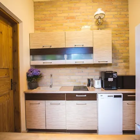 Pajusi Mõisa Külalistemaja Inn Poltsamaa