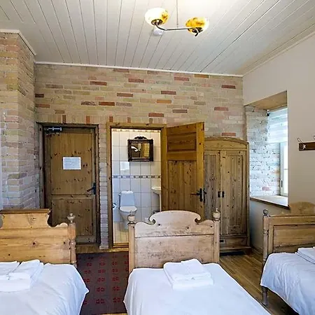 Pajusi Moisa Kuelalistemaja *